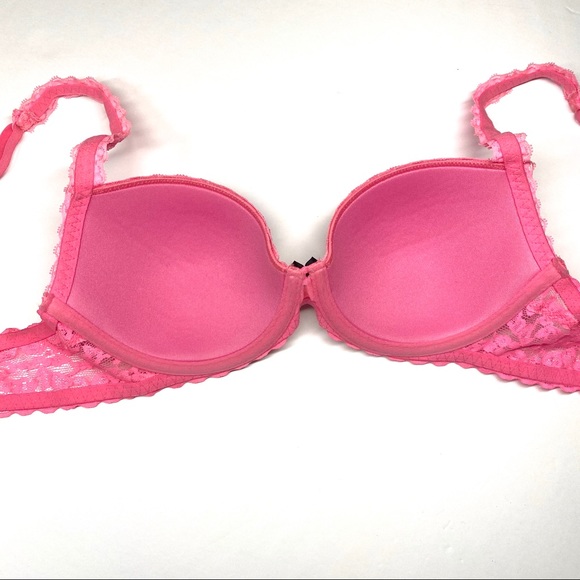 Victoria’s Secret PINK bras - Picture 7 of 8